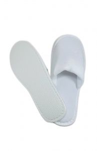 Тапочки велюровые белые, закрыт. мыс, подошва ЭВА 4,5 мм. мод.В-111